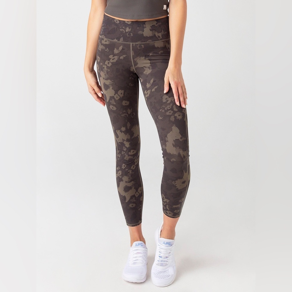 Vuori Stride Legging 26"
